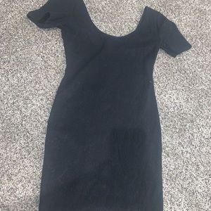 Black bodycon dress
